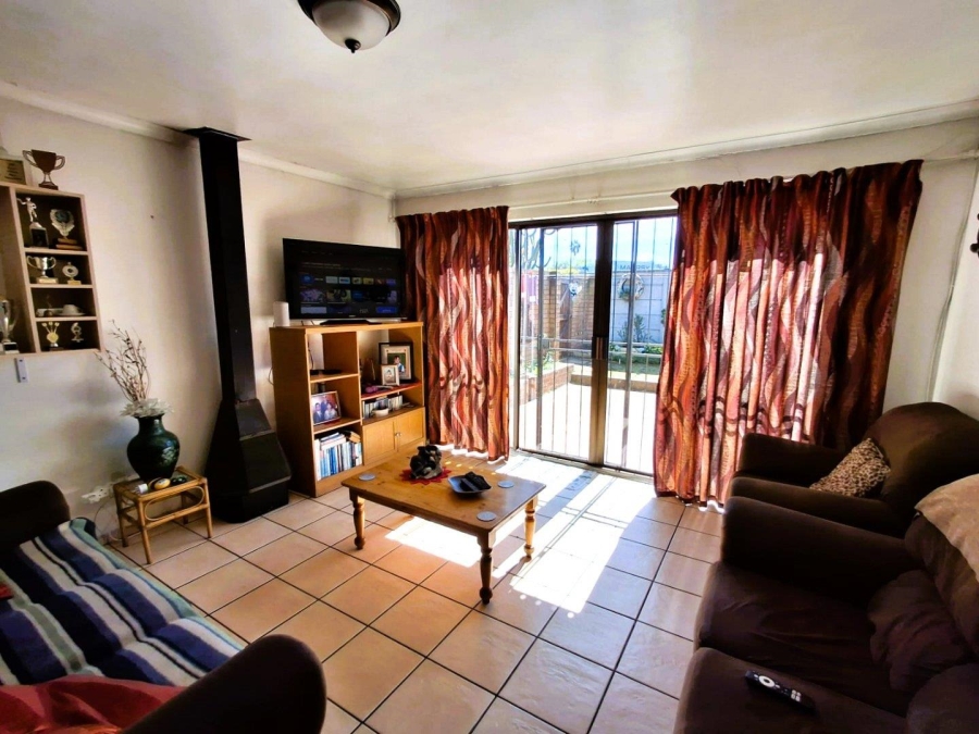 3 Bedroom Property for Sale in Eden Park Western Cape